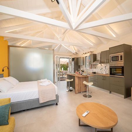 Villa Amazona 萨米 外观 照片
